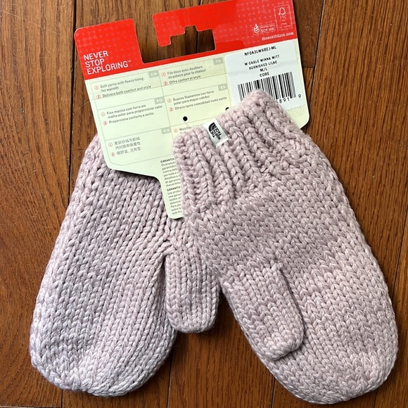 NWT The North Face Women’s cable knit Minna Mittens light pink lavender size M/L - Picture 3 of 4